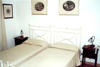 Albergo La Sfinge Чиуси Екстериор снимка