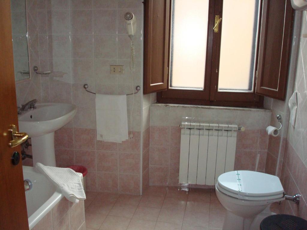Albergo La Sfinge Чиуси Стая снимка